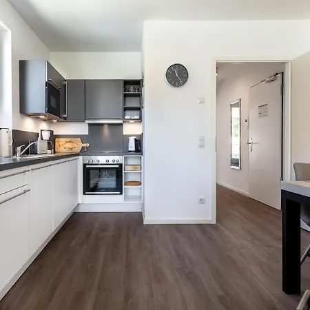 Ostseeallee Ostseeallee 5-45 Lejlighed 4*